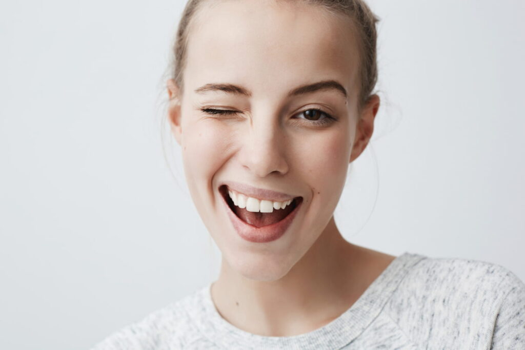 Sondaje periodontal durante una exploración